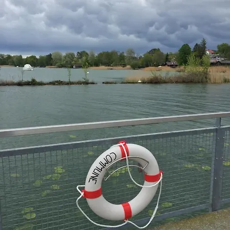 Ahornlounge Am Murtensee * Faoug