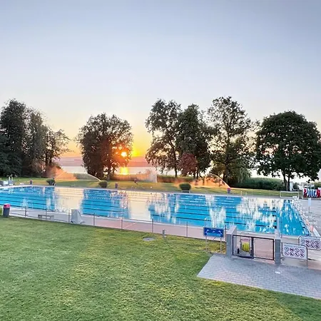 Ahornlounge Am Murtensee Διαμέρισμα *