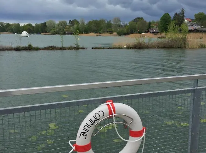 Ahornlounge Am Murtensee * Faoug